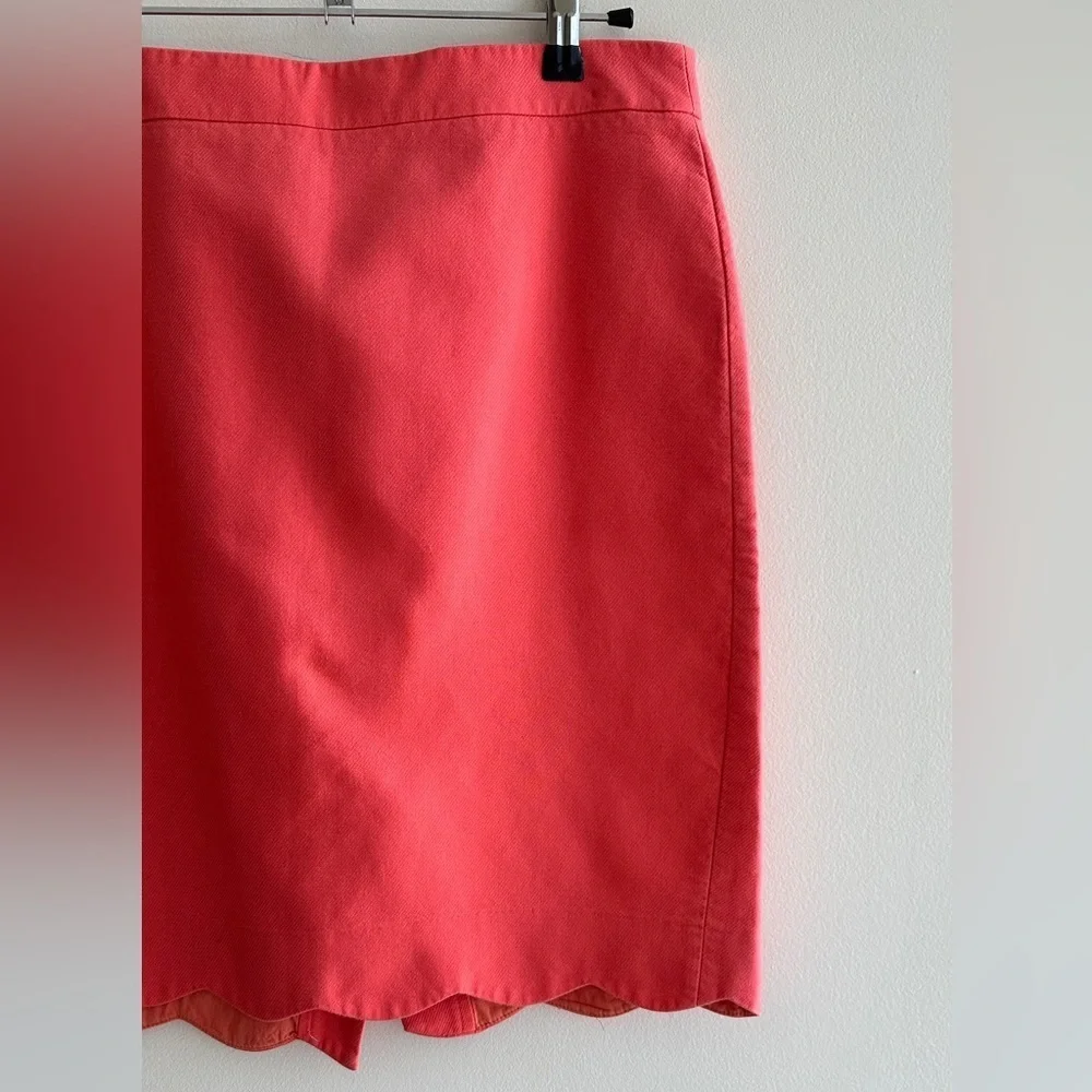 J. By J. Crew Coral Salmon Solid Pencil Skirt with Scalloped Hem, Size 4